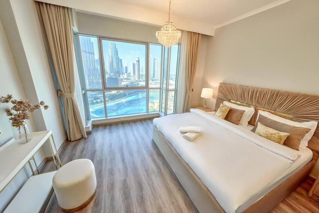 Magnificent Luxury 3Br With Amazing Burj & Fountain View Lägenhet Dubai Exteriör bild