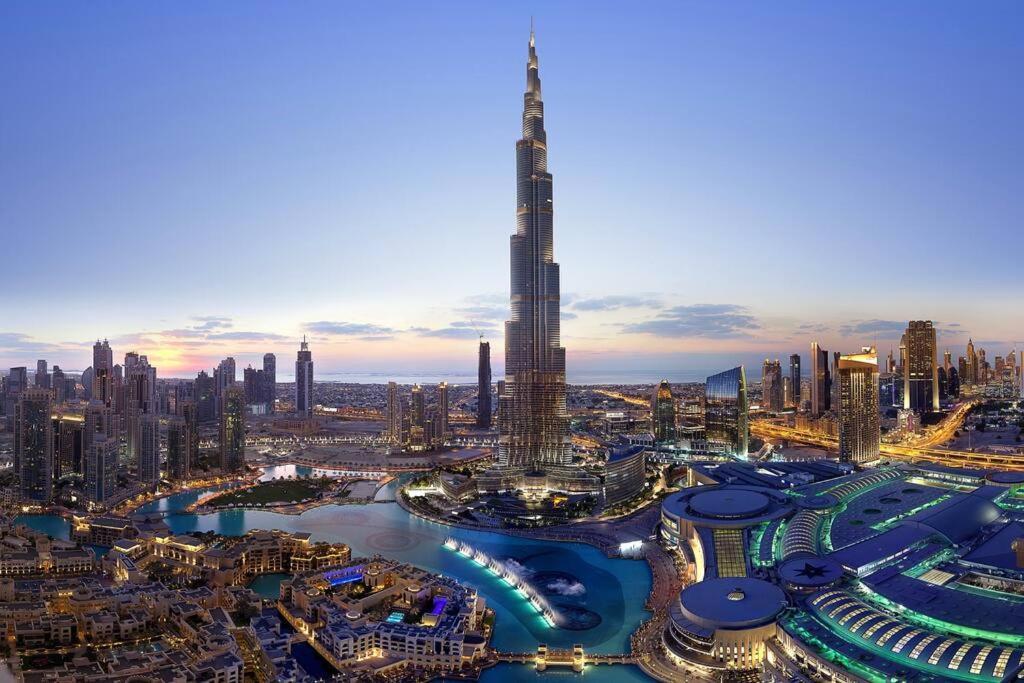 Magnificent Luxury 3Br With Amazing Burj & Fountain View Lägenhet Dubai Exteriör bild