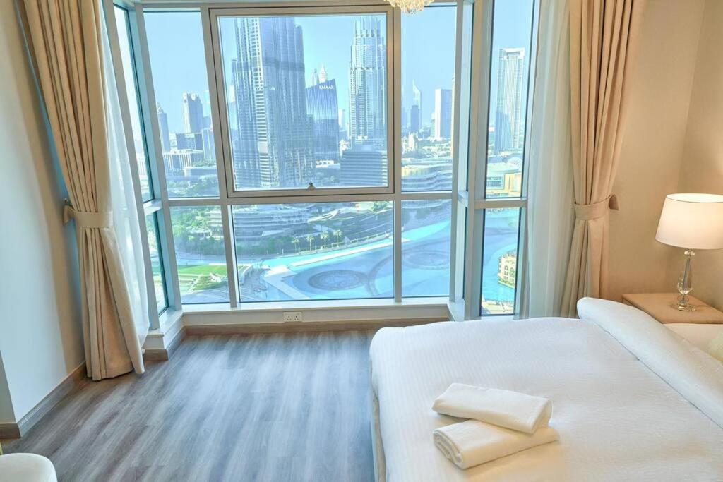 Magnificent Luxury 3Br With Amazing Burj & Fountain View Lägenhet Dubai Exteriör bild
