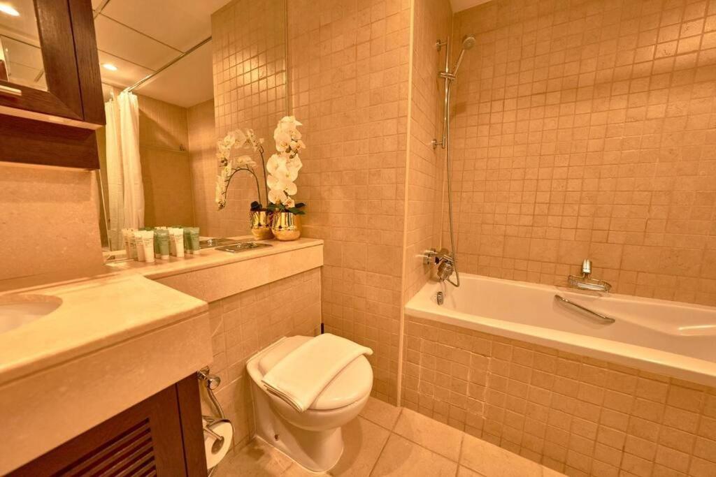 Magnificent Luxury 3Br With Amazing Burj & Fountain View Lägenhet Dubai Exteriör bild