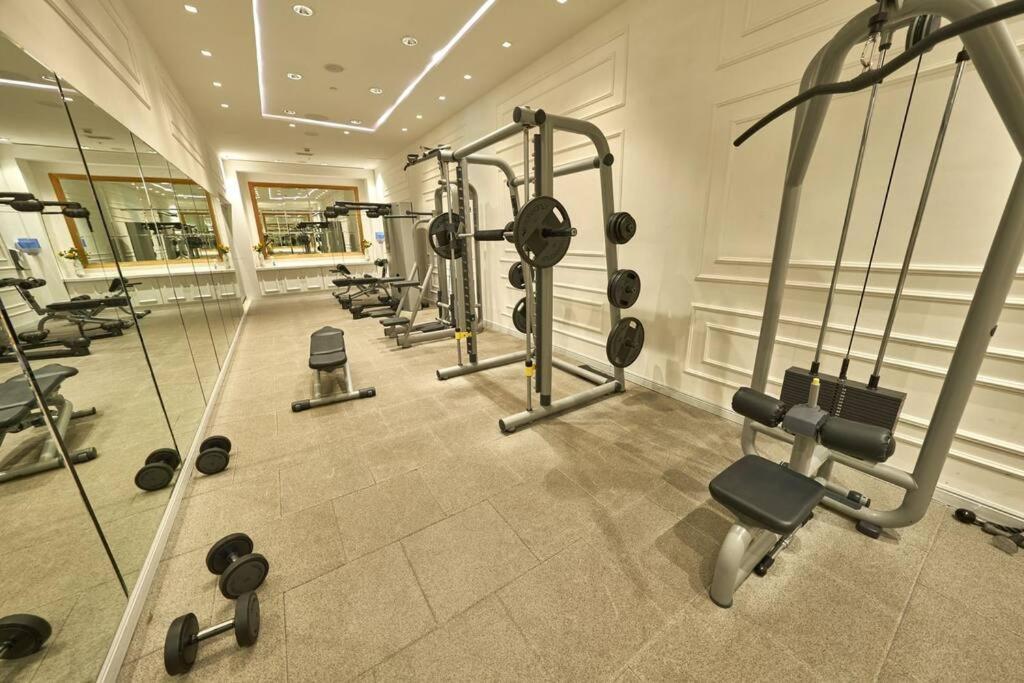 Magnificent Luxury 3Br With Amazing Burj & Fountain View Lägenhet Dubai Exteriör bild