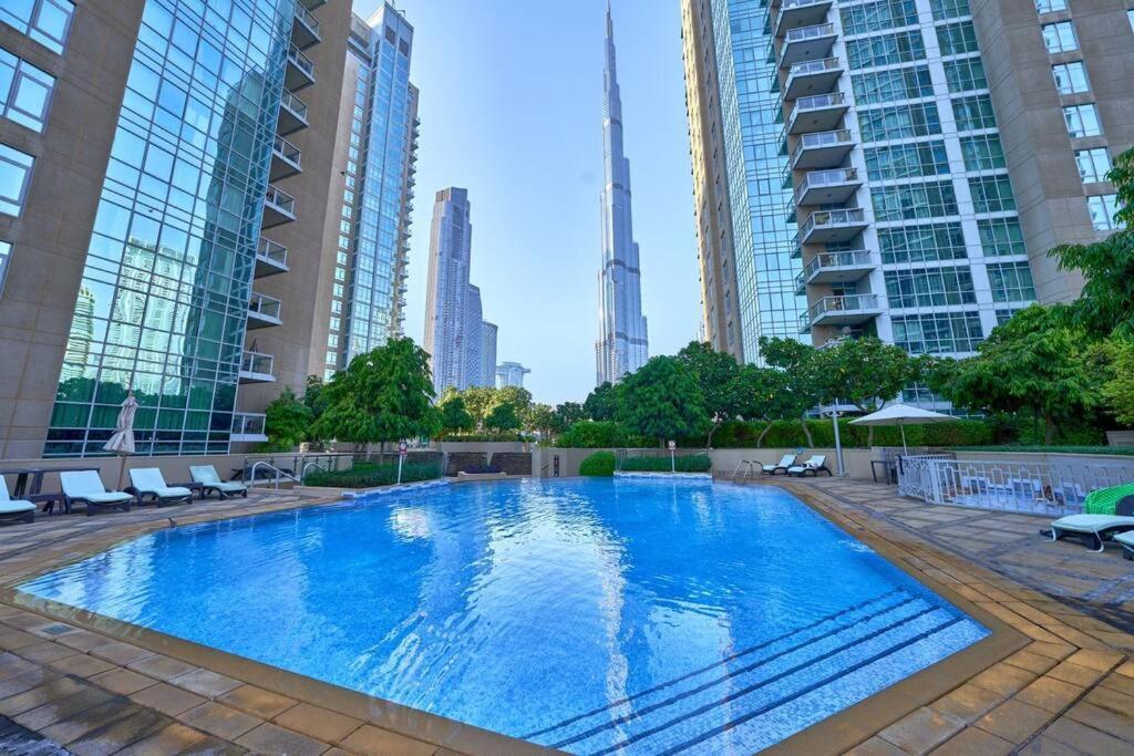 Magnificent Luxury 3Br With Amazing Burj & Fountain View Lägenhet Dubai Exteriör bild