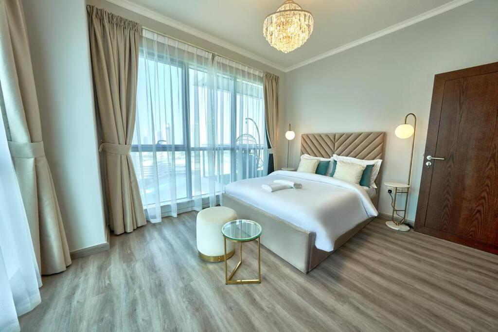 Magnificent Luxury 3Br With Amazing Burj & Fountain View Lägenhet Dubai Exteriör bild