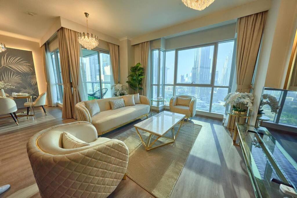 Magnificent Luxury 3Br With Amazing Burj & Fountain View Lägenhet Dubai Exteriör bild