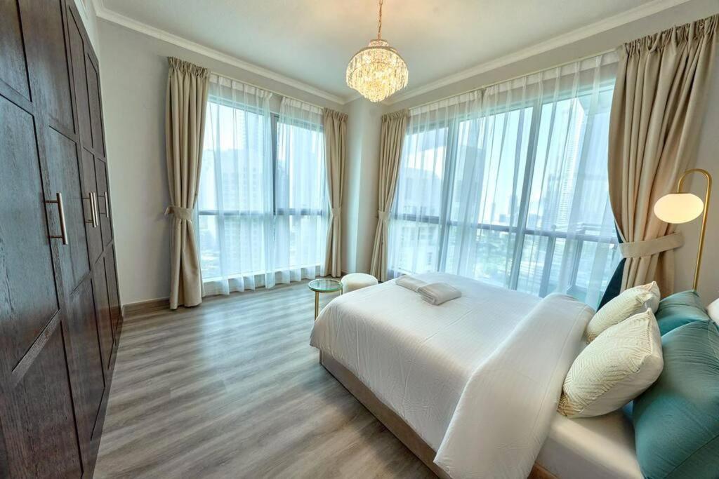 Magnificent Luxury 3Br With Amazing Burj & Fountain View Lägenhet Dubai Exteriör bild